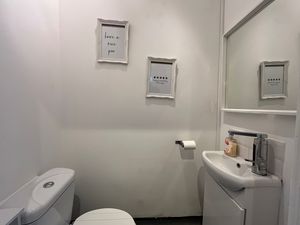 Photo 6- click for photo gallery